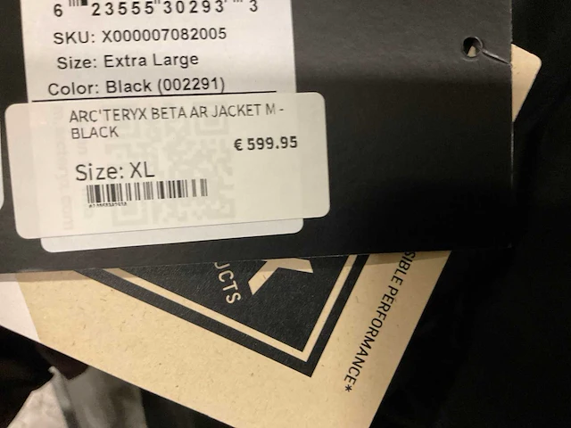Partij diverse arc’teryx jassen (12x) - afbeelding 2 van  15