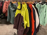Partij diverse arc’teryx jassen (12x) - afbeelding 1 van  15