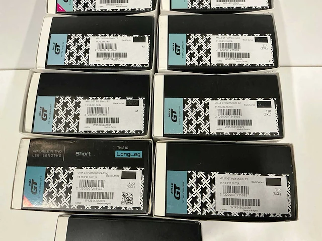 Partij diverse assos mille/uma gt shorts (9x) - afbeelding 3 van  4