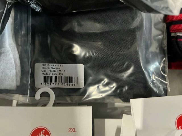Partij diverse assos/castelli/gripgrab/sport2x/bioracer/sealskinz sokken (130x) - afbeelding 2 van  26