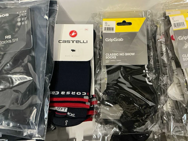 Partij diverse assos/castelli/gripgrab/sport2x/bioracer/sealskinz sokken (130x) - afbeelding 7 van  26