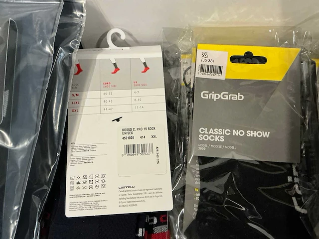 Partij diverse assos/castelli/gripgrab/sport2x/bioracer/sealskinz sokken (130x) - afbeelding 10 van  26