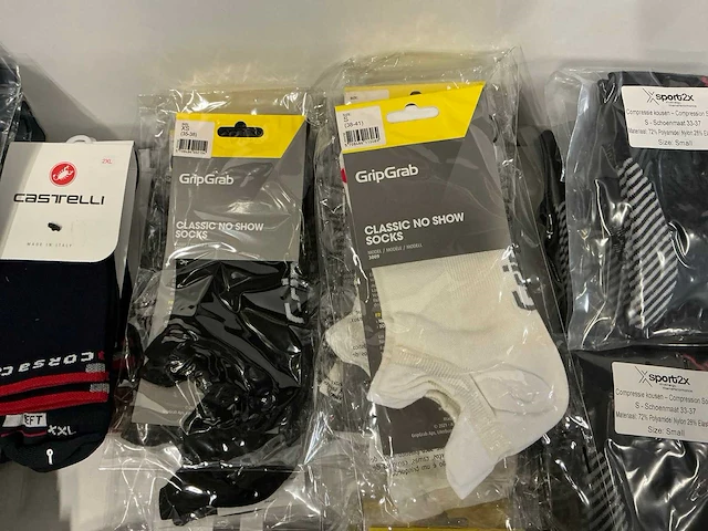 Partij diverse assos/castelli/gripgrab/sport2x/bioracer/sealskinz sokken (130x) - afbeelding 11 van  26