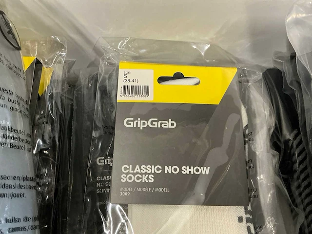 Partij diverse assos/castelli/gripgrab/sport2x/bioracer/sealskinz sokken (130x) - afbeelding 17 van  26