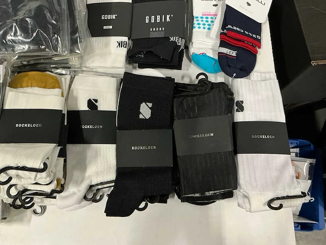 Partij diverse assos/gripgrab/sockeloen/sealskinz sokken (96x) - afbeelding 3 van  20