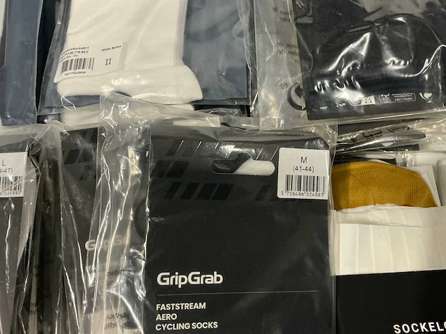 Partij diverse assos/gripgrab/sockeloen/sealskinz sokken (96x) - afbeelding 6 van  20