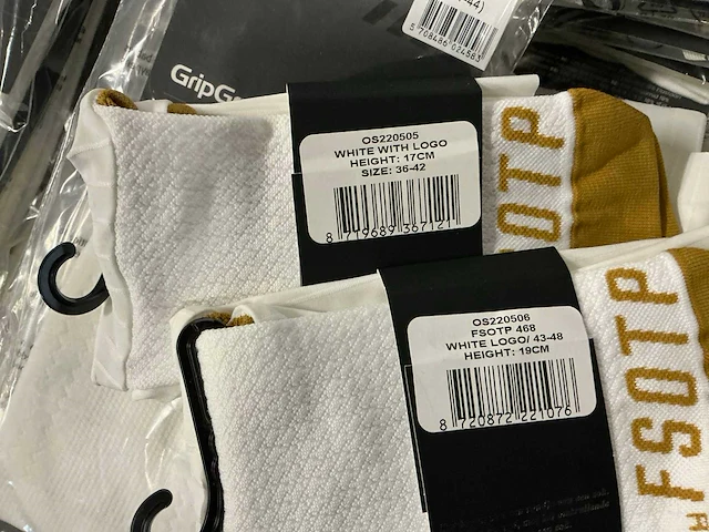 Partij diverse assos/gripgrab/sockeloen/sealskinz sokken (96x) - afbeelding 7 van  20