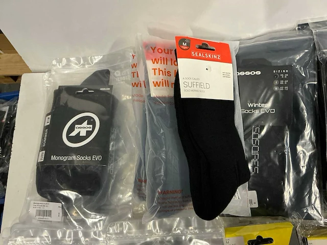 Partij diverse assos/gripgrab/sockeloen/sealskinz sokken (96x) - afbeelding 12 van  20