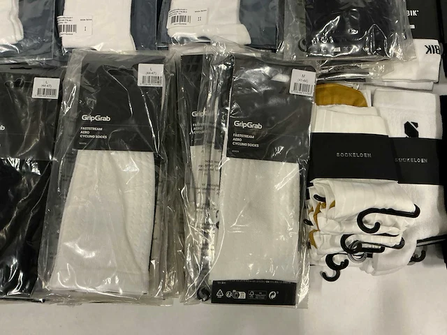 Partij diverse assos/gripgrab/sockeloen/sealskinz sokken (96x) - afbeelding 20 van  20