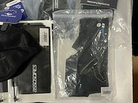 Partij diverse assos/sealskinz/gripgrab/bioracer sokken/handschoenen etc (50x) - afbeelding 4 van  12