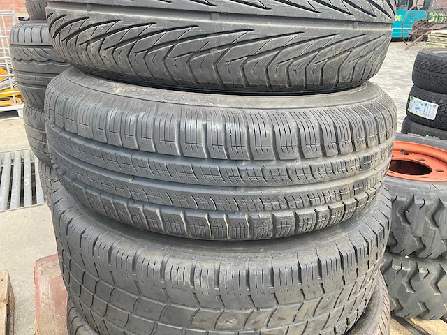 Partij diverse autobanden (9x) - afbeelding 10 van  11