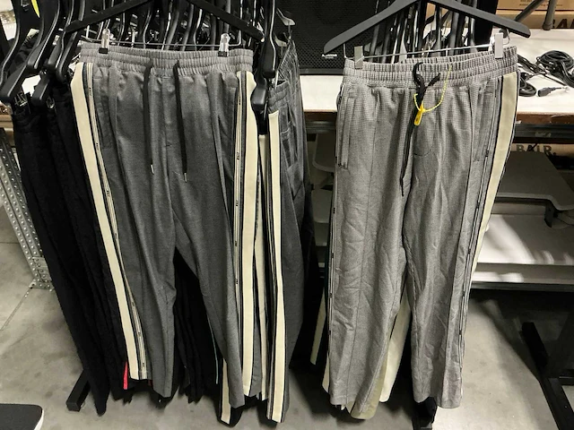 Partij diverse balr broeken (35x) - afbeelding 2 van  29