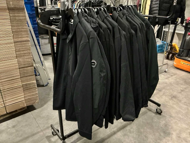 Partij diverse balr jassen (20x) - afbeelding 1 van  20