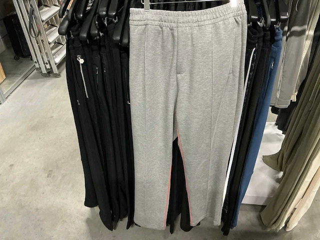 Partij diverse balr joggingsbroeken (34x) - afbeelding 7 van  33