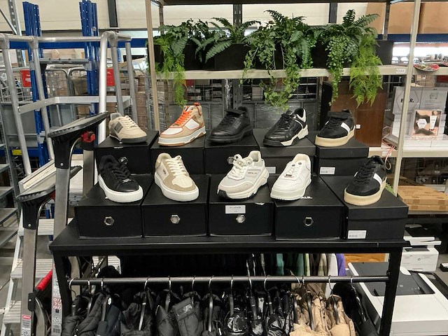 Partij diverse balr schoenen (15x) - afbeelding 1 van  10