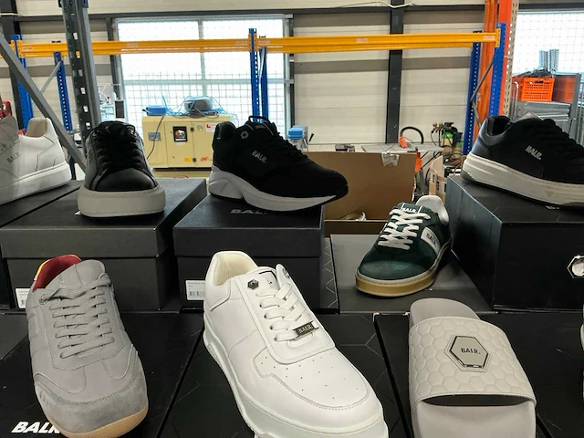Partij diverse balr schoenen (21x) - afbeelding 10 van  13