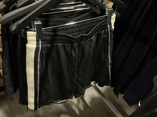 Partij diverse balr shorts (48x) - afbeelding 13 van  35