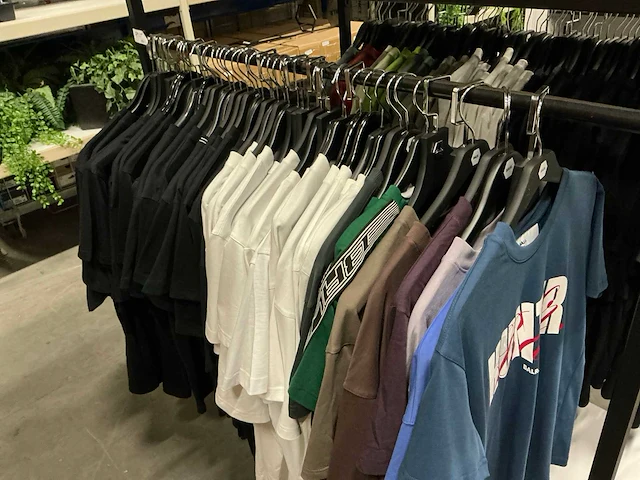 Partij diverse balr t-shirts (57x) - afbeelding 12 van  31