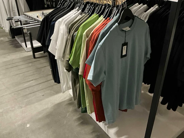 Partij diverse balr t-shirts (62x) - afbeelding 1 van  22