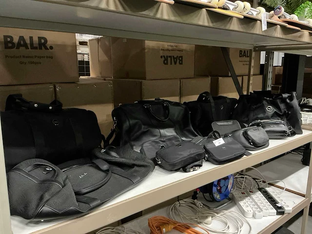Partij diverse balr tassen (12x) - afbeelding 1 van  8