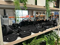 Partij diverse balr tassen (16x) - afbeelding 1 van  5