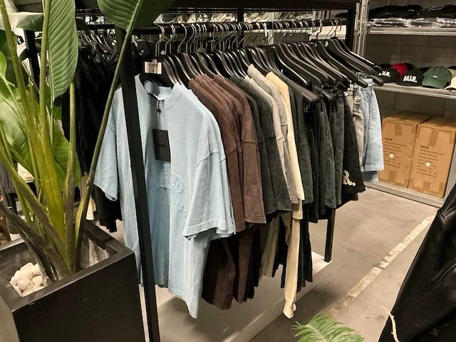 Partij diverse balr urban washed shirts&shorts (50x) - afbeelding 1 van  27