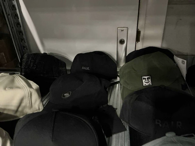 Partij diverse balr/etc petten (27x) - afbeelding 8 van  9