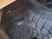 Partij diverse banden, o.a. continental en michelin, o.a. xzl, lm90 - afbeelding 3 van  16