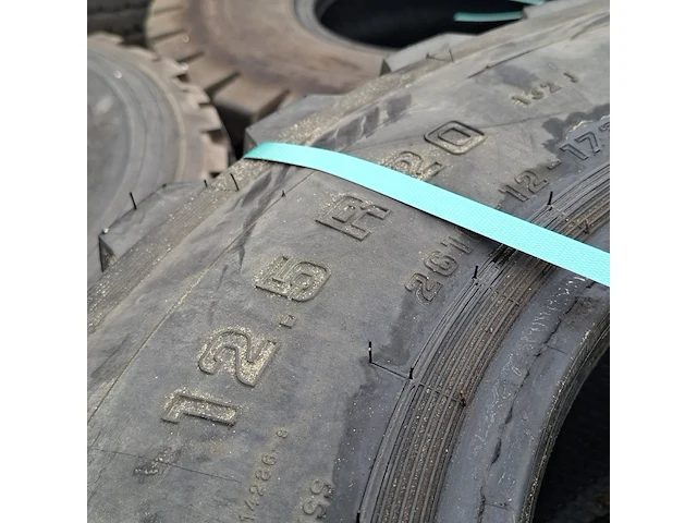 Partij diverse banden, o.a. continental en michelin, o.a. xzl, lm90 - afbeelding 14 van  16
