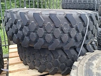 Partij diverse banden, o.a michelin, continental, o.a xzl, lm90 - afbeelding 10 van  13