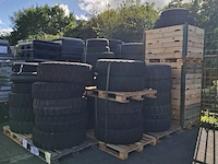 Partij diverse banden, o.a. michelin, continental - afbeelding 1 van  11
