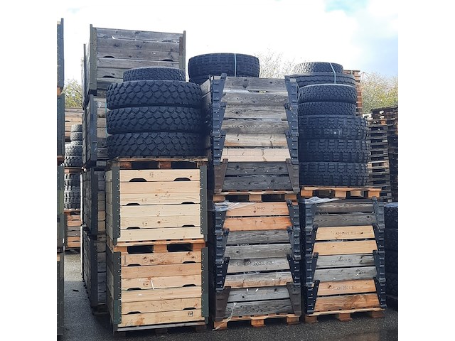 Partij diverse banden - afbeelding 4 van  9