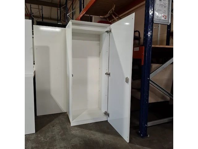 Partij diverse bedrijfsinventaris - afbeelding 8 van  11