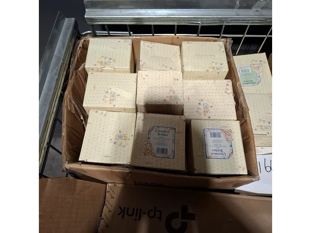 Partij diverse beeldjes, o.a cherished teddy's - afbeelding 7 van  20