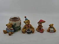 Partij diverse beeldjes, o.a cherished teddy's - afbeelding 1 van  20