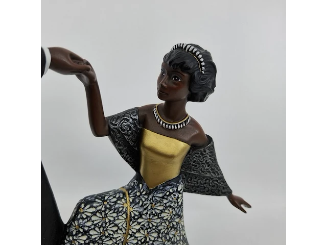 Partij diverse beeldjes, o.a cherished teddy's - afbeelding 6 van  24