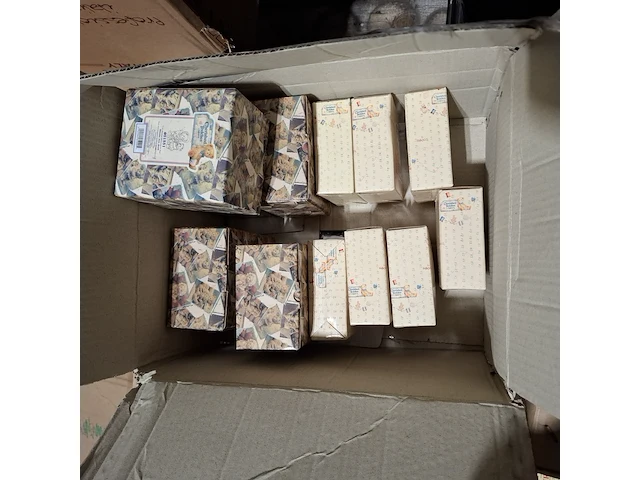 Partij diverse beeldjes, o.a cherished teddy's - afbeelding 19 van  30