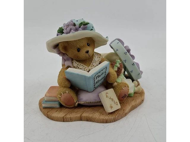 Partij diverse beeldjes, o.a cherished teddy's - afbeelding 10 van  32
