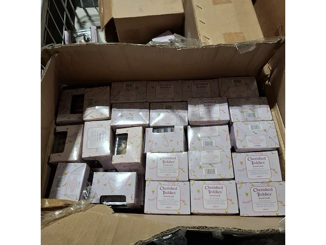 Partij diverse beeldjes, o.a cherished teddy's - afbeelding 25 van  32