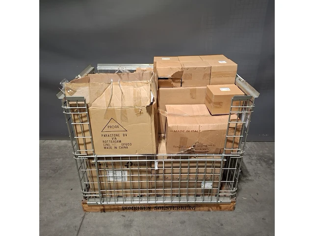 Partij diverse beeldjes, o.a cherished teddy's - afbeelding 26 van  32