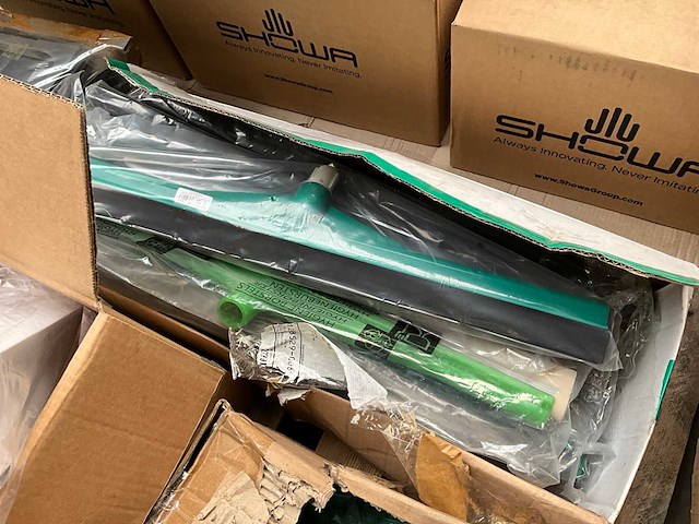 Partij diverse bezems - afbeelding 10 van  10