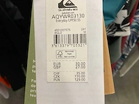 Partij diverse billabonc/roxy/dakine/florence/quiksilver zwemkleding (66x) - afbeelding 26 van  37