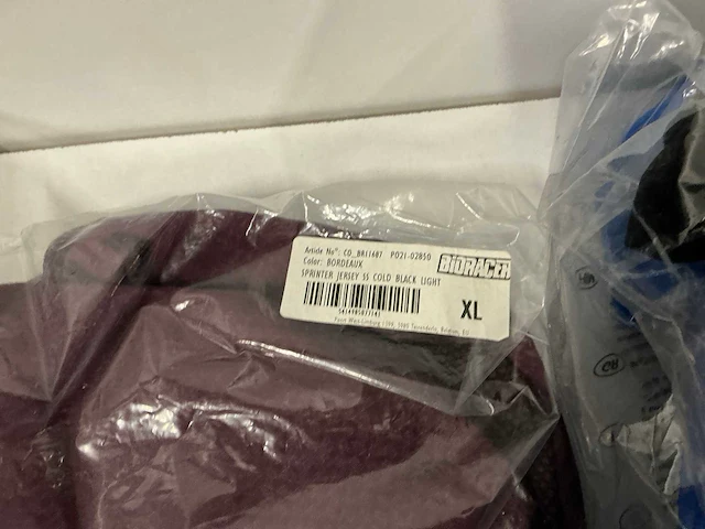 Partij diverse bioracer wielren bovenkleding (53x) - afbeelding 16 van  40