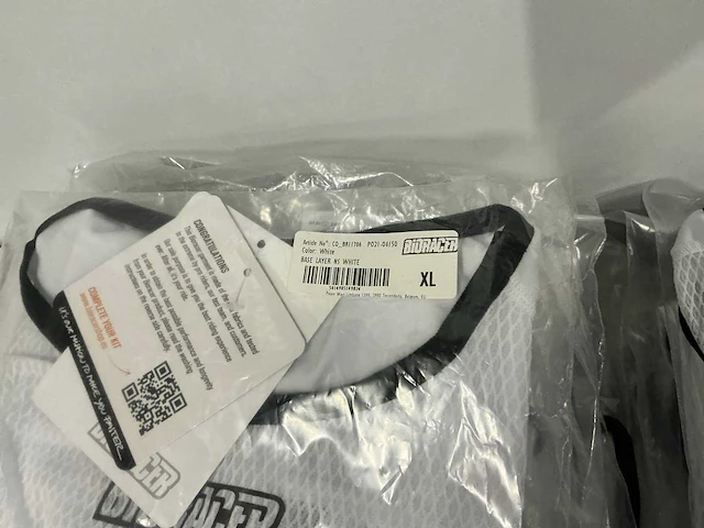 Partij diverse bioracer wielren bovenkleding (53x) - afbeelding 34 van  40