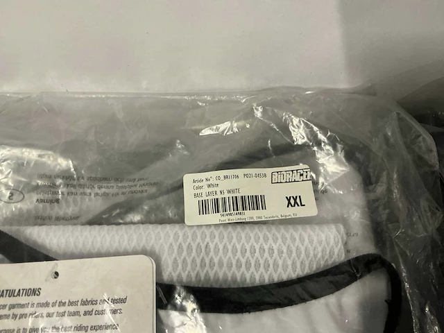 Partij diverse bioracer wielren bovenkleding (53x) - afbeelding 37 van  40