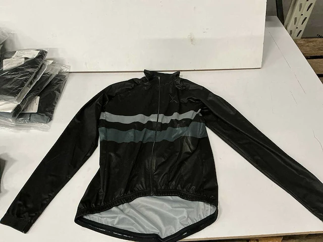 Partij diverse bioracer/sport2x fietskleding (24x) - afbeelding 9 van  13