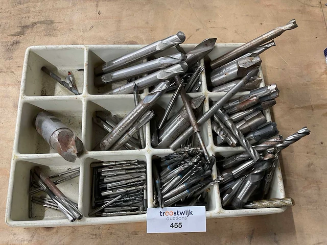 Partij diverse boor-en draadsnijgereedschap - afbeelding 1 van  6