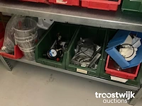 Partij diverse boot onderdelen - afbeelding 3 van  33
