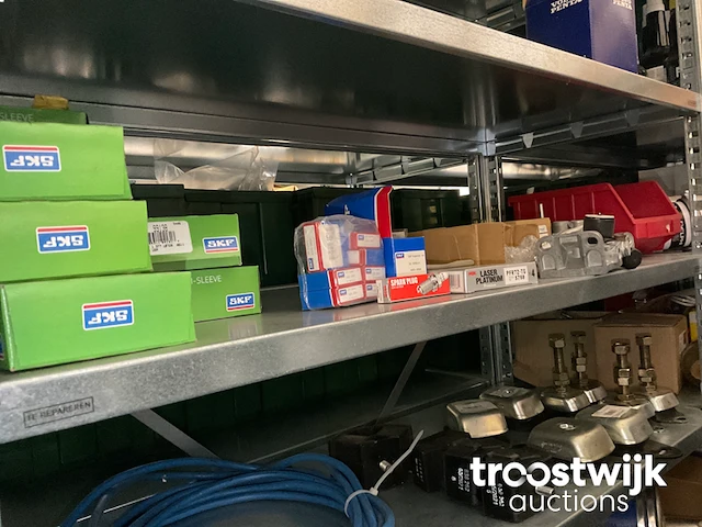 Partij diverse boot onderdelen - afbeelding 19 van  31