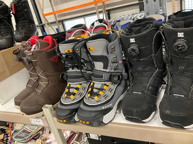 Partij diverse boots (18x) - afbeelding 3 van  9